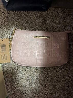 Steve Madden wristlet